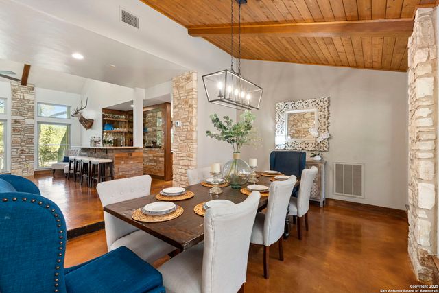 8707 Paisano Pass, San Antonio, TX 78255