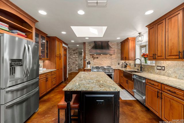 8707 Paisano Pass, San Antonio, TX 78255