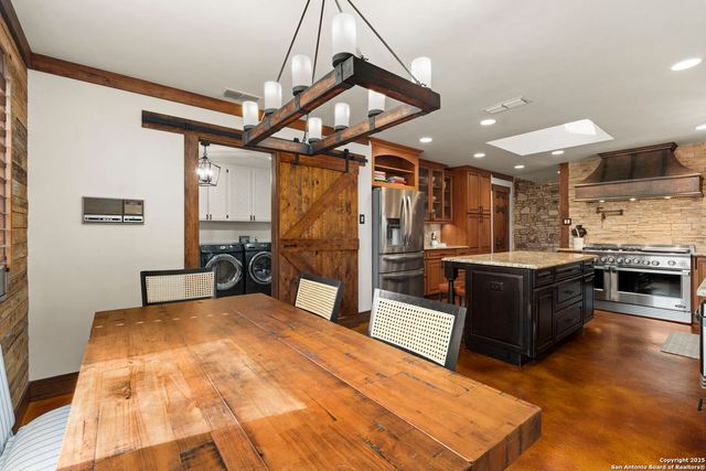 8707 Paisano Pass, San Antonio, TX 78255