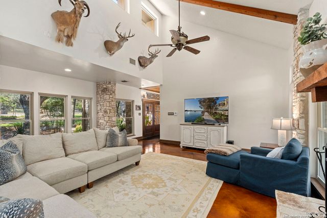 8707 Paisano Pass, San Antonio, TX 78255