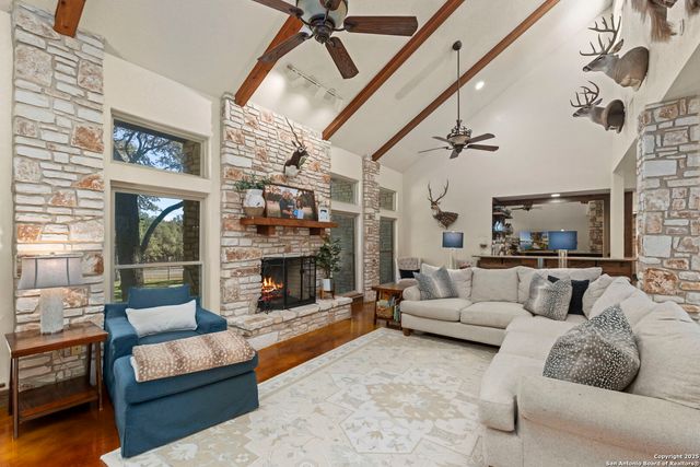 8707 Paisano Pass, San Antonio, TX 78255