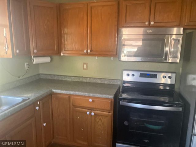 1921 3rd Avenue NE, Austin, MN 55912