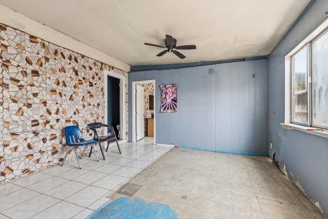 3706 Arizona Ave, Riverbank, CA 95367