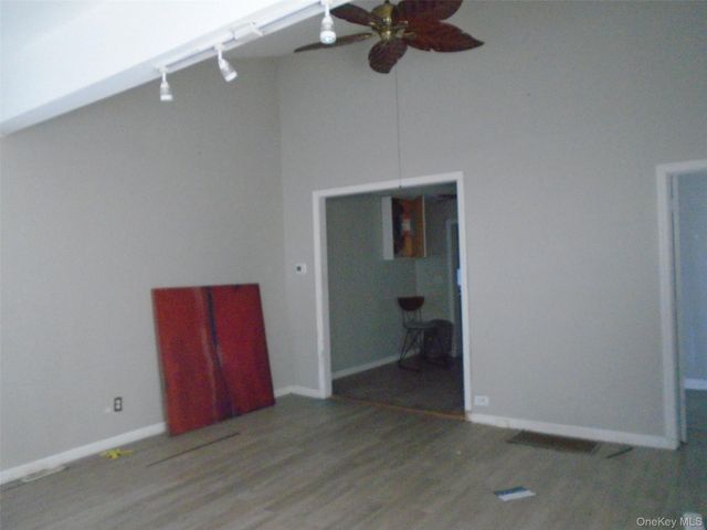 12 North Boulevard, East Rockaway, NY 11518