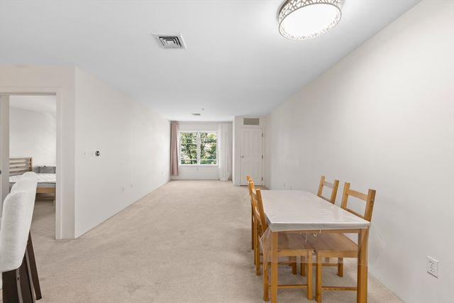 30 Franklin St 309, Malden, MA 02148