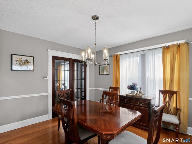 44 Lake Street, Hamden, CT 06517