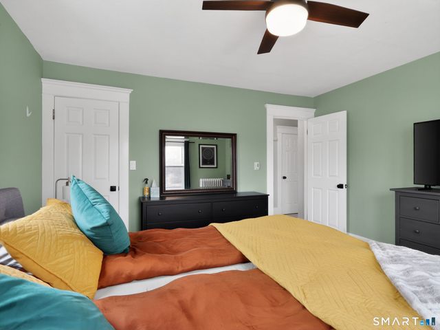 44 Lake Street, Hamden, CT 06517