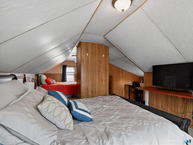 44 Lake Street, Hamden, CT 06517