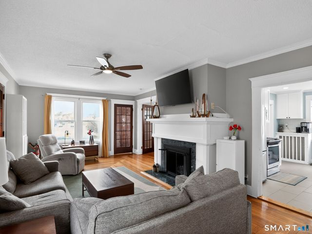 44 Lake Street, Hamden, CT 06517