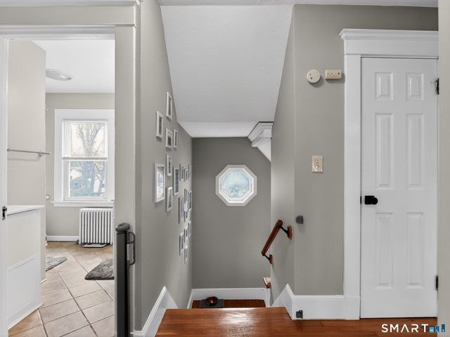 44 Lake Street, Hamden, CT 06517