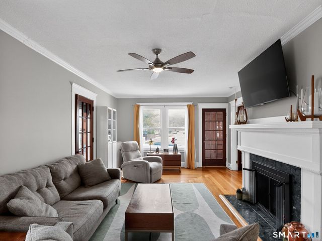 44 Lake Street, Hamden, CT 06517