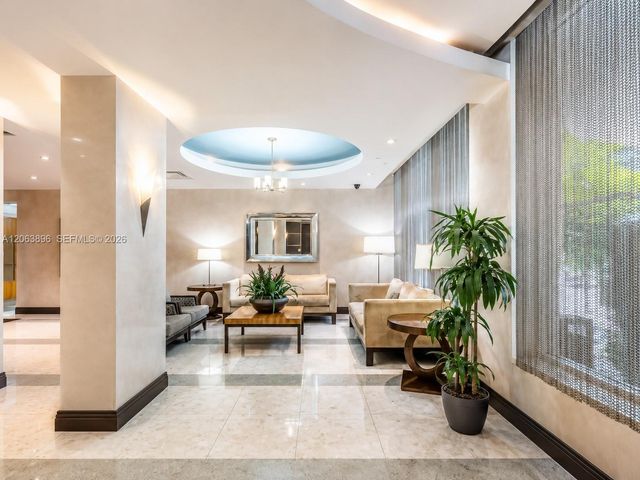 3901 S Ocean Drive 9B, Hollywood, FL 33019