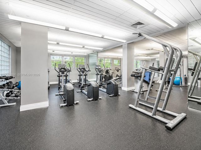 3901 S Ocean Drive 9B, Hollywood, FL 33019