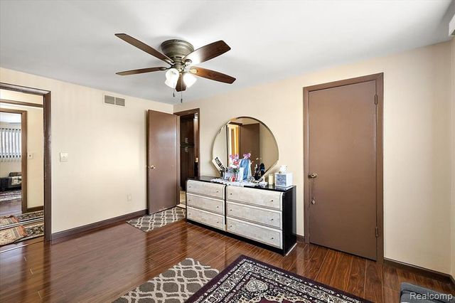 5061 Temple Drive, Sterling Heights, MI 48310