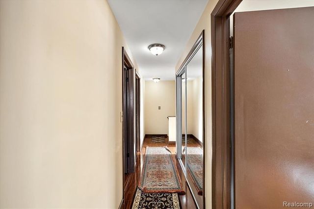 5061 Temple Drive, Sterling Heights, MI 48310