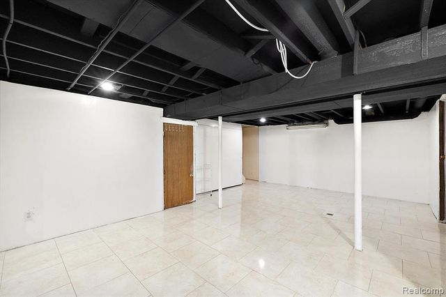 5061 Temple Drive, Sterling Heights, MI 48310