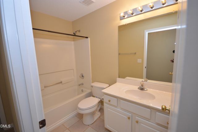 201 Tecumseh Court, Cary, NC 27513
