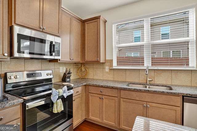 7795 Baron Road, Fairburn, GA 30213
