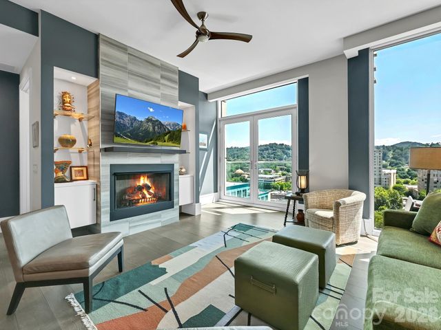 7 Patton Avenue 1103, Asheville, NC 28801