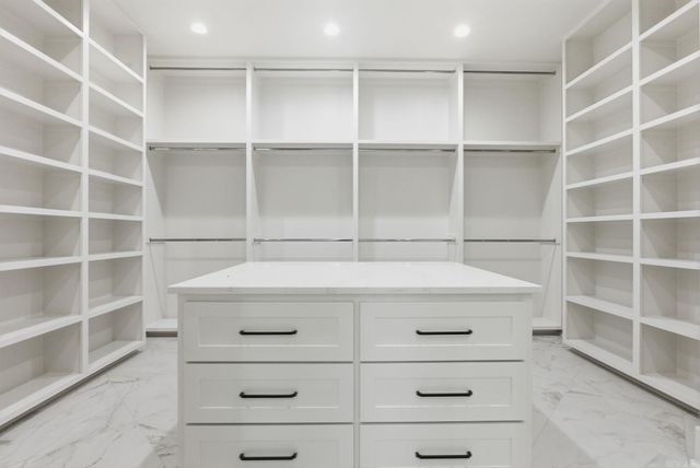 311 Devoe Bend Drive, Maumelle, AR 72113