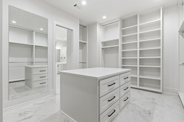 311 Devoe Bend Drive, Maumelle, AR 72113