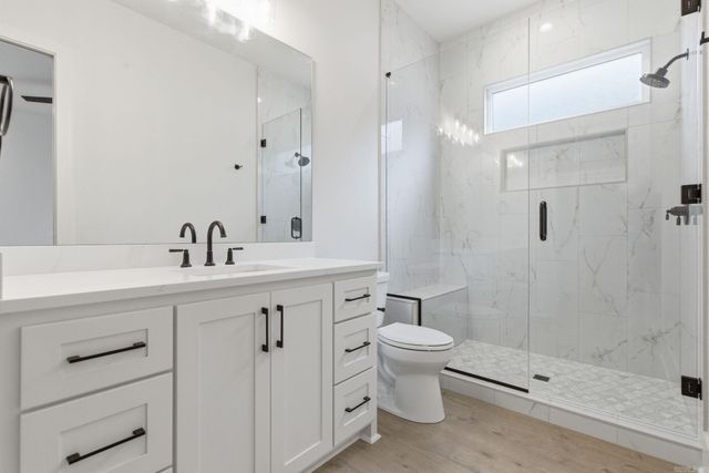 311 Devoe Bend Drive, Maumelle, AR 72113