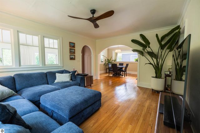 1803 NW Leonard Street, Grand Rapids, MI 49504