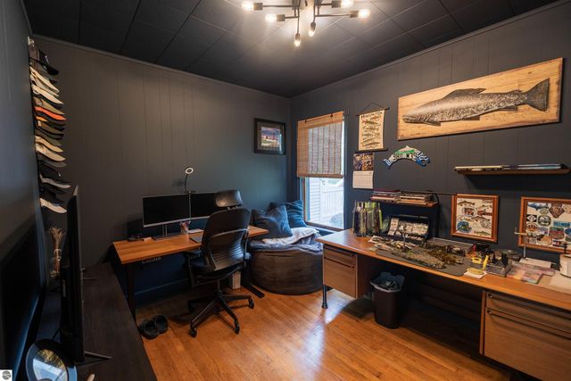 1803 NW Leonard Street, Grand Rapids, MI 49504