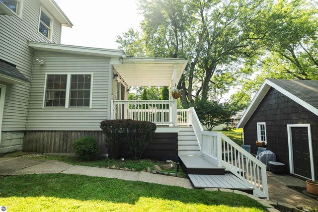 1803 NW Leonard Street, Grand Rapids, MI 49504
