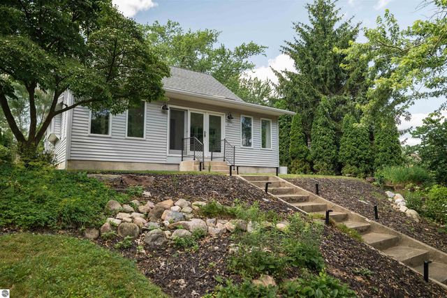 1803 NW Leonard Street, Grand Rapids, MI 49504