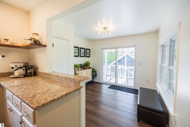 1803 NW Leonard Street, Grand Rapids, MI 49504