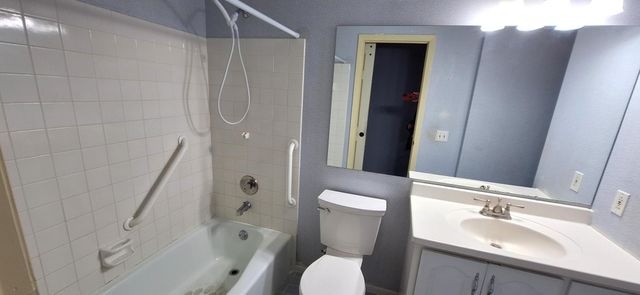 4168 Sylvia Lane S, Shoreview, MN 55126