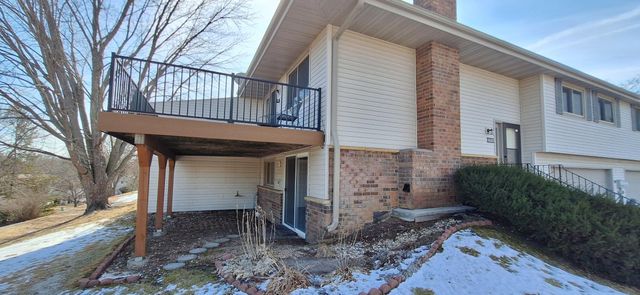 4168 Sylvia Lane S, Shoreview, MN 55126