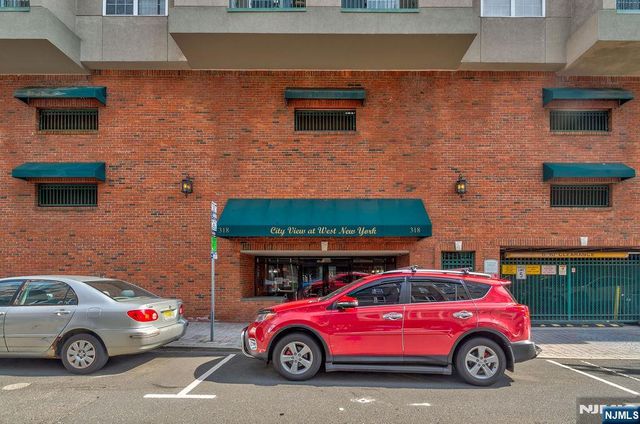 318 54th 4G, West New York, NJ 07093
