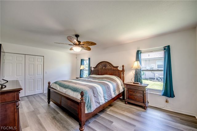 121 SE 17th ST, Cape Coral, FL 33990