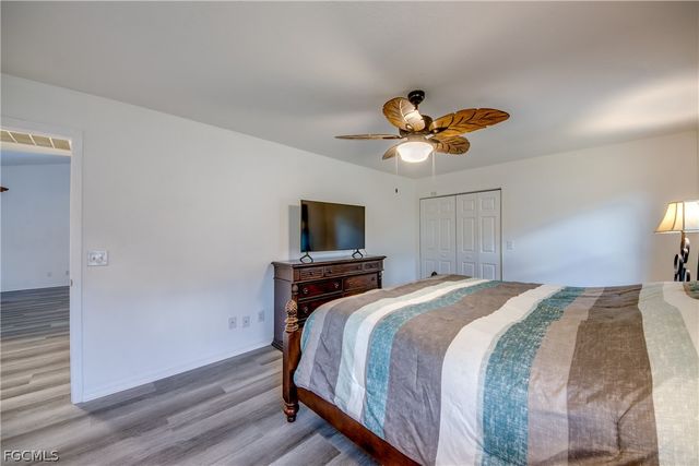 121 SE 17th ST, Cape Coral, FL 33990