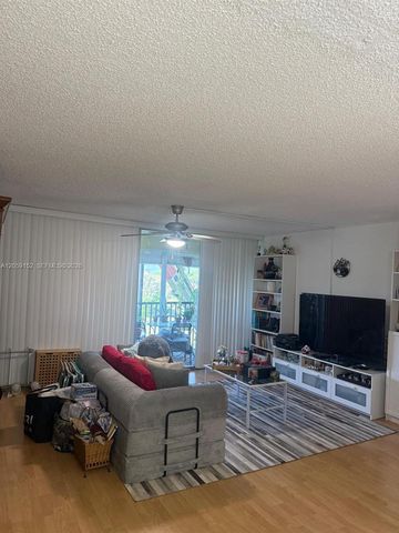 3821 Environ Boulevard 407, Lauderhill, FL 33319