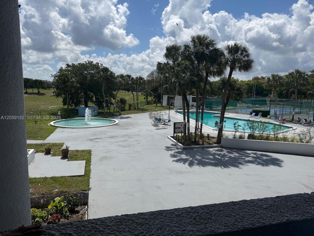 3821 Environ Boulevard 407, Lauderhill, FL 33319