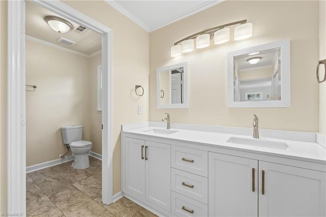 106 Stafford Oak Road, Jamestown, NC 27282