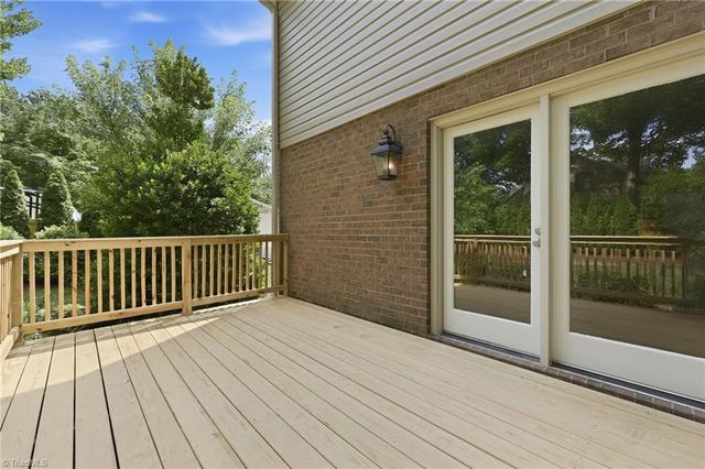 106 Stafford Oak Road, Jamestown, NC 27282