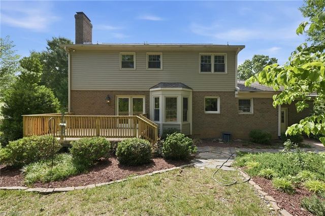 106 Stafford Oak Road, Jamestown, NC 27282