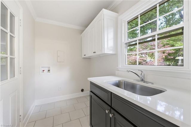106 Stafford Oak Road, Jamestown, NC 27282