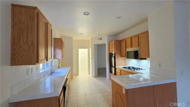 1195 Harrier, Perris, CA 92571