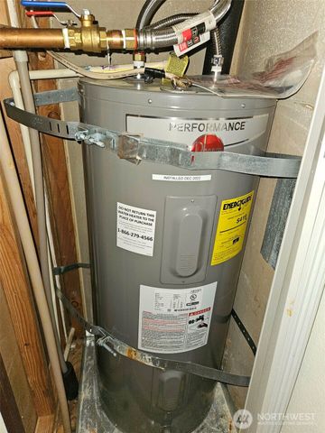 22039 Old Hwy 99 SW, Centralia, WA 98531