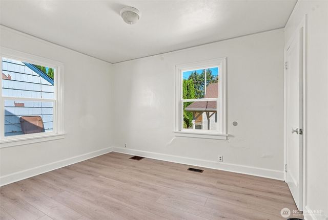 1709 S 35th Street, Tacoma, WA 98418