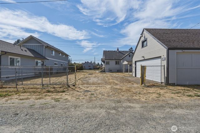 1709 S 35th Street, Tacoma, WA 98418