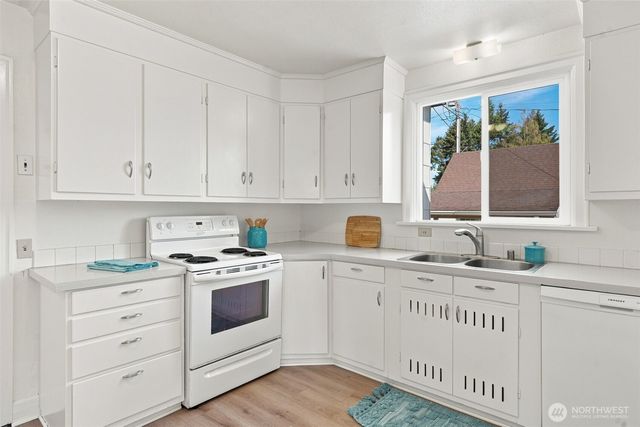 1709 S 35th Street, Tacoma, WA 98418