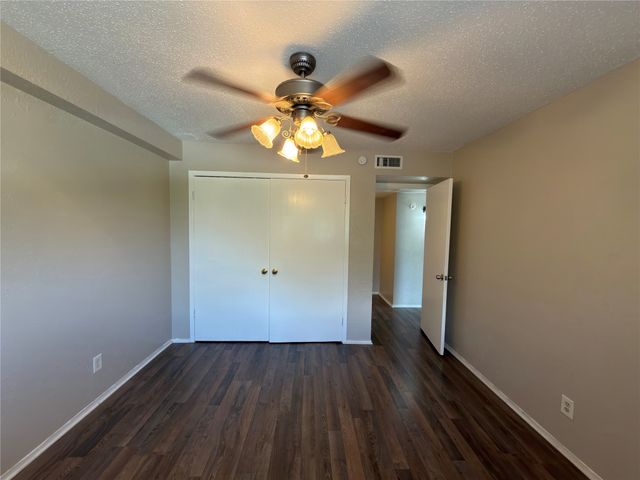 358 Valley Park Drive, Garland, TX 75043