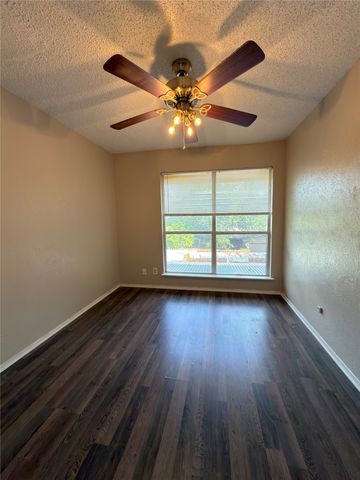358 Valley Park Drive, Garland, TX 75043