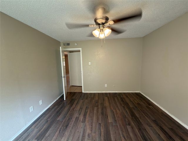 358 Valley Park Drive, Garland, TX 75043